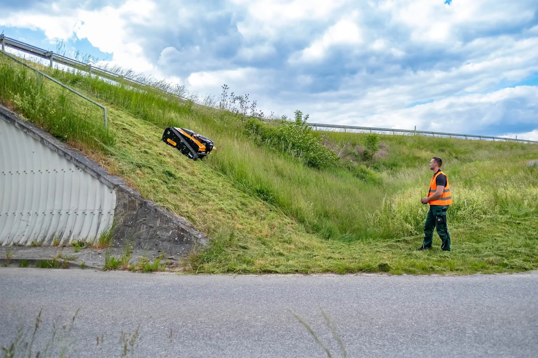 Bonum daljinsko vodena kosilnica AS-Motor AS 990 Tahr RC